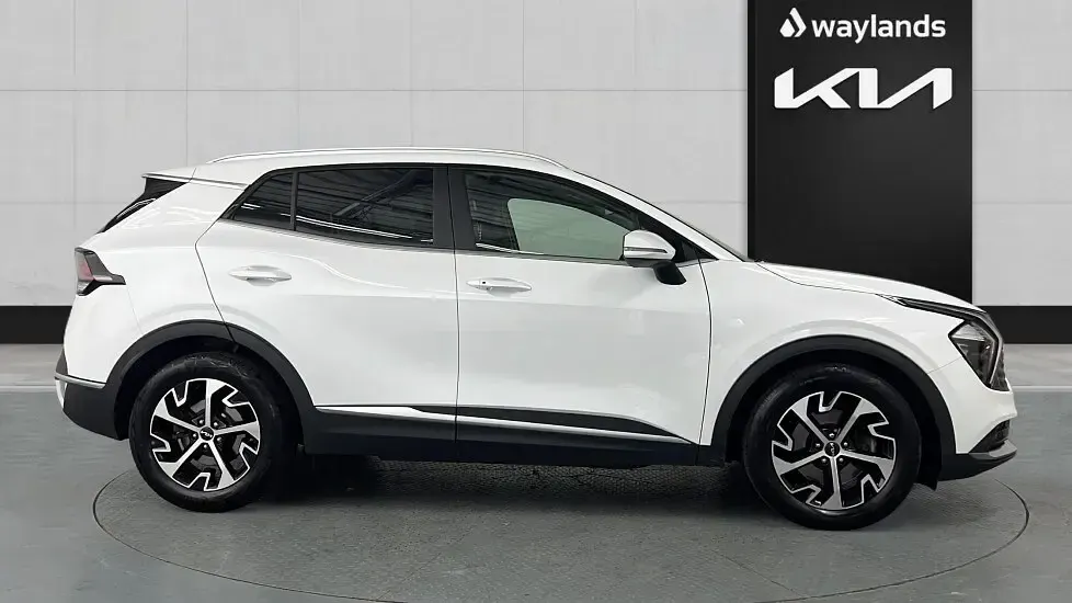 Used Kia Sportage 136 HP (100 kW) 2025 White SUV