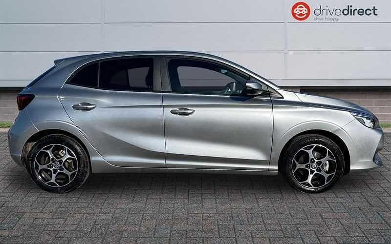 Used MG MG3 Trophy 194 HP (142 kW) 2024 Silver Hatchback