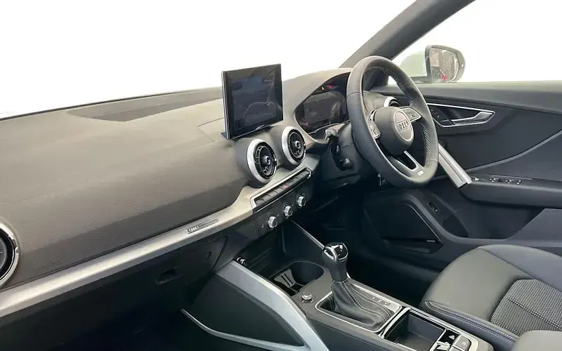 Nuevo Audi Q2 S-Line 150 CV (110 kW) 2026 SUV