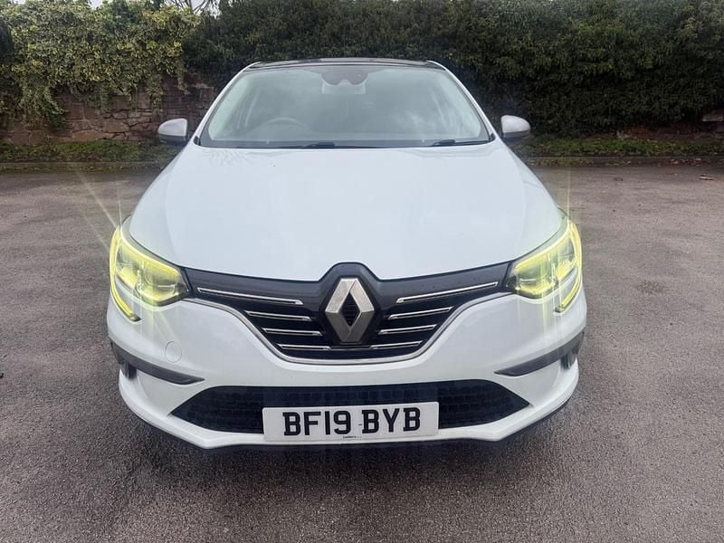 Used Renault Mégane GT Line GT-Line 115 HP (84 kW) 2019 White Hatchback