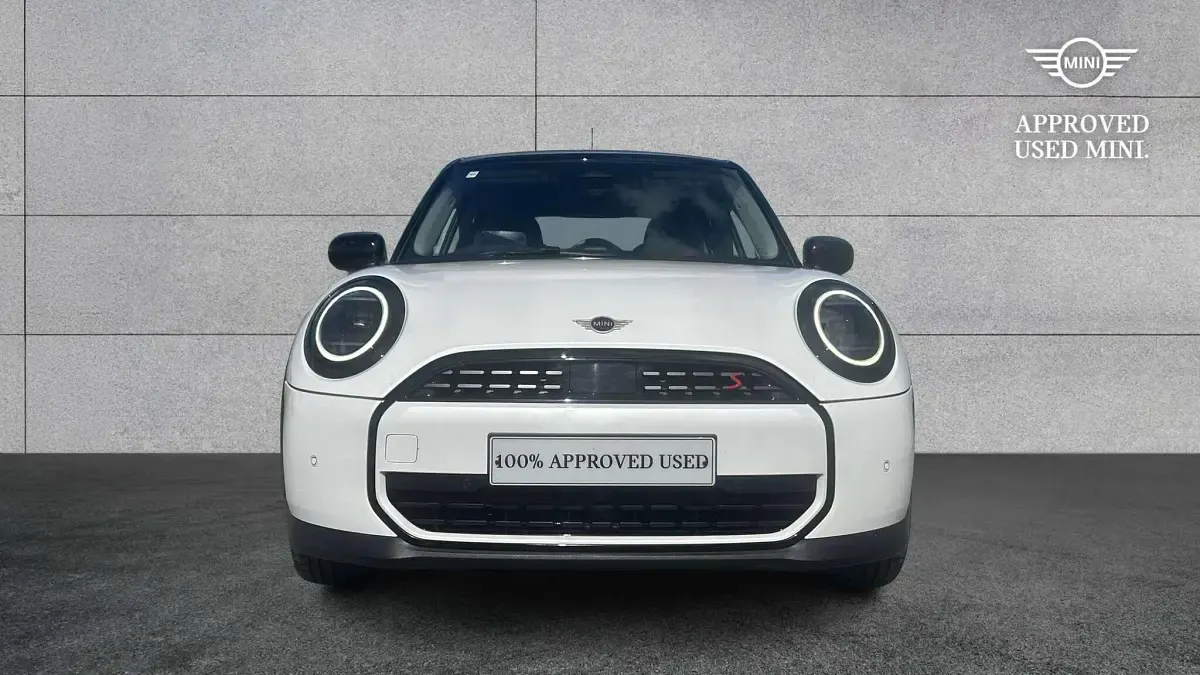 Usado Mini Cooper S Hatch 201 HP (147 kW) 2025 Branco Citadino