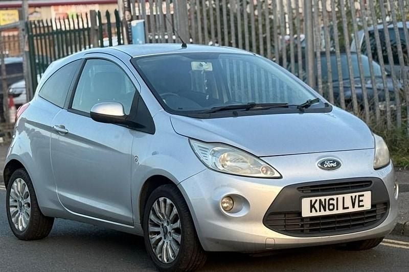 Silver Used 2011 Ford Ka Zetec Hatchback | £1,295 (Good price) - Image 1/1