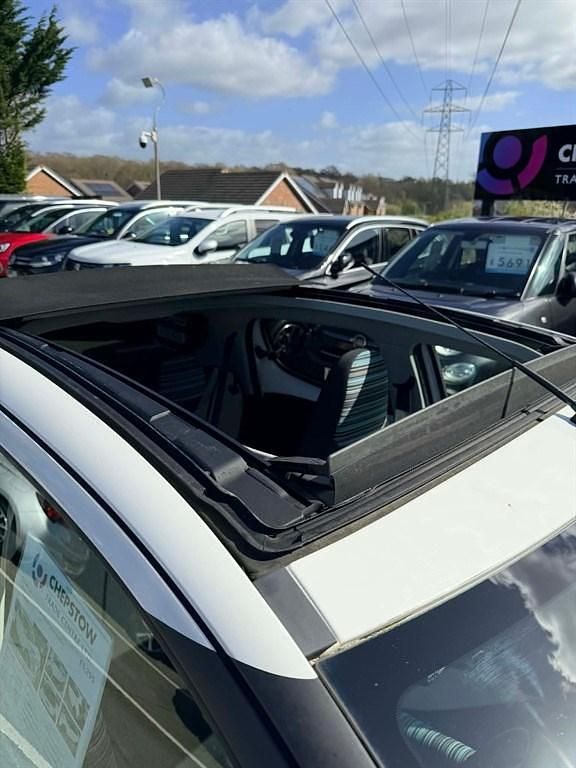 Used Citroën C1 Flair 82 HP (60 kW) 2018 White Hatchback