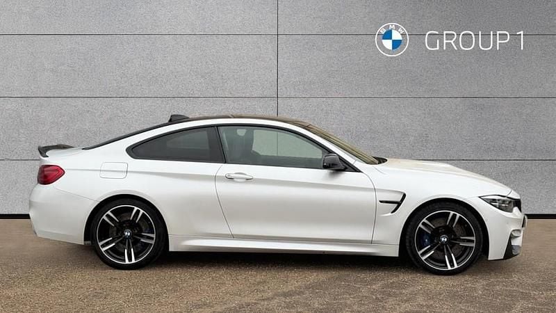 Used BMW M4 Comfort Edition 431 HP (317 kW) 2019 White Coupe
