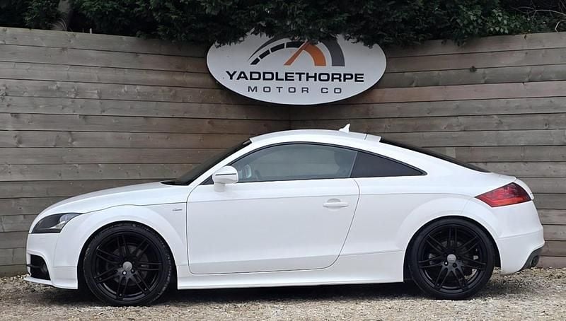 Used Audi TT Black Edition 170 HP (125 kW) 2013 White Coupe