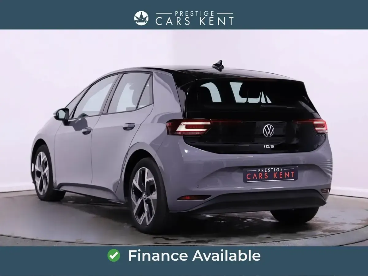 Usado VW ID.3 Pro 150 kW (204 CV) 2024 Gris Utilitario
