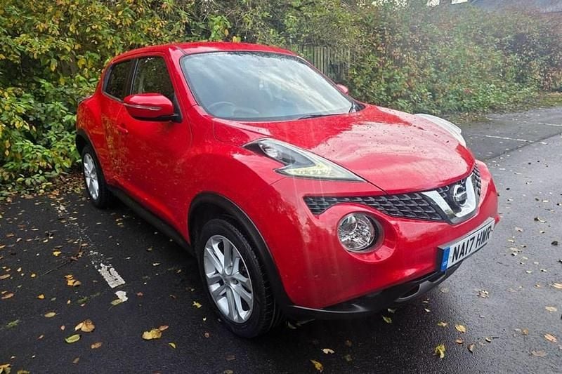 Red Used 2017 Nissan Juke Acenta SUV | £5,995 (Good price) - Image 1/1