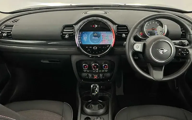 Used Mini Cooper Clubman Classic 136 HP (100 kW) 2022 Black Estate