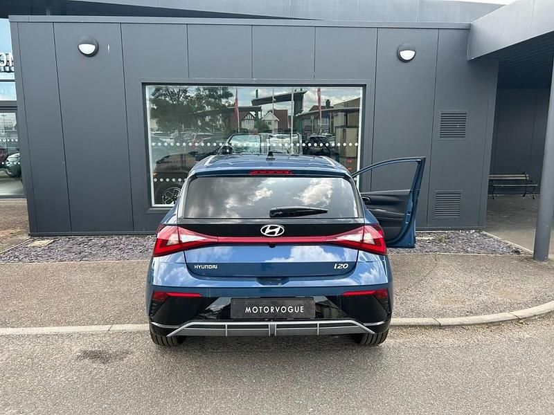 New Hyundai i20 Premium 99 HP (72 kW) 2025 Vibrant blue Hatchback