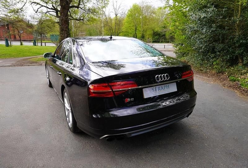 Used Audi S8 Comfort 520 HP (382 kW) 2016 Black Sedan