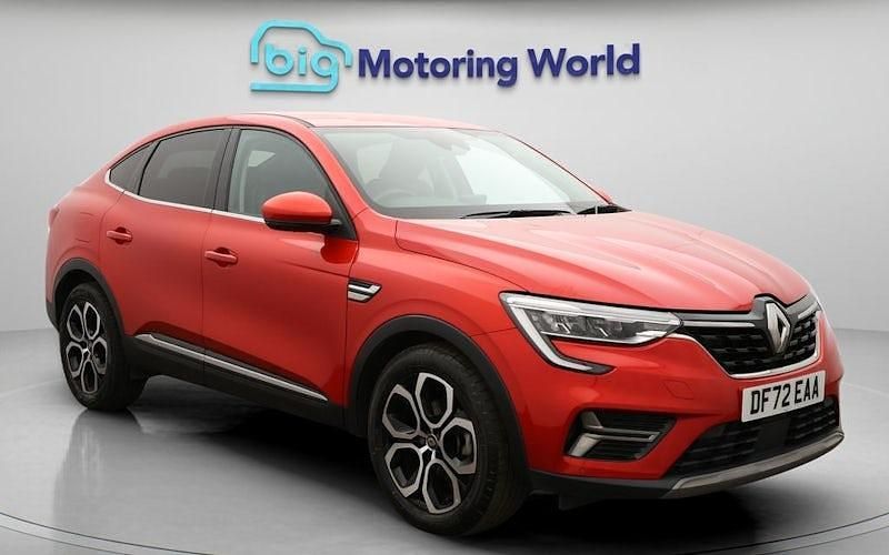 Used Renault Arkana Techno 145 HP (106 kW) 2023 Red SUV