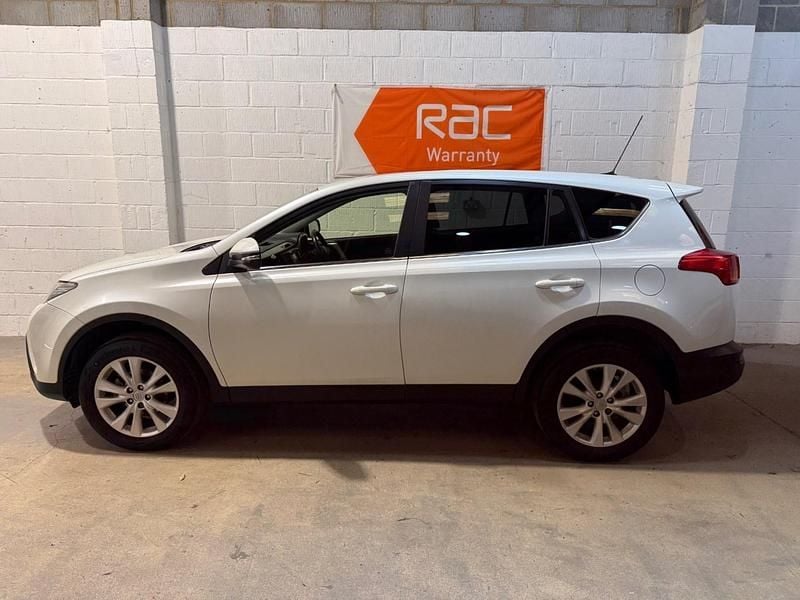 Usado Toyota RAV4 150 CV (110 kW) 2014 Blanco SUV