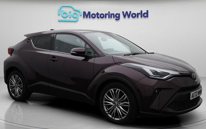 Used 2022 Toyota C-HR SUV | £19,900 (A bit pricey) - Image 1/4