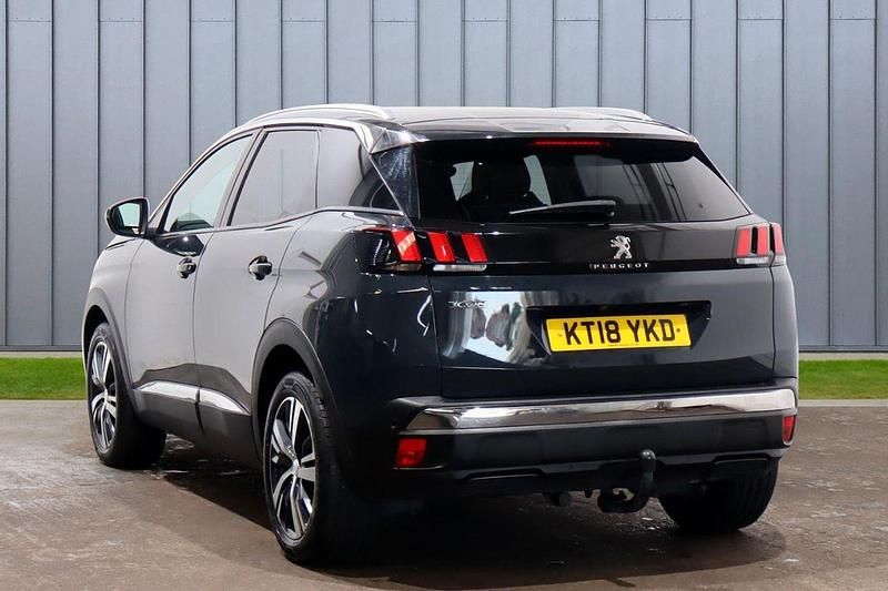 Grey Used 2018 Peugeot 3008 Allure SUV | £12,089 (Fair price) - Image 1/4