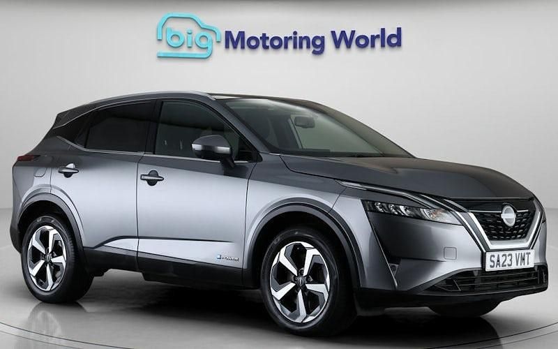Used Nissan Qashqai N-Connecta 190 HP (139 kW) 2023 Grey SUV