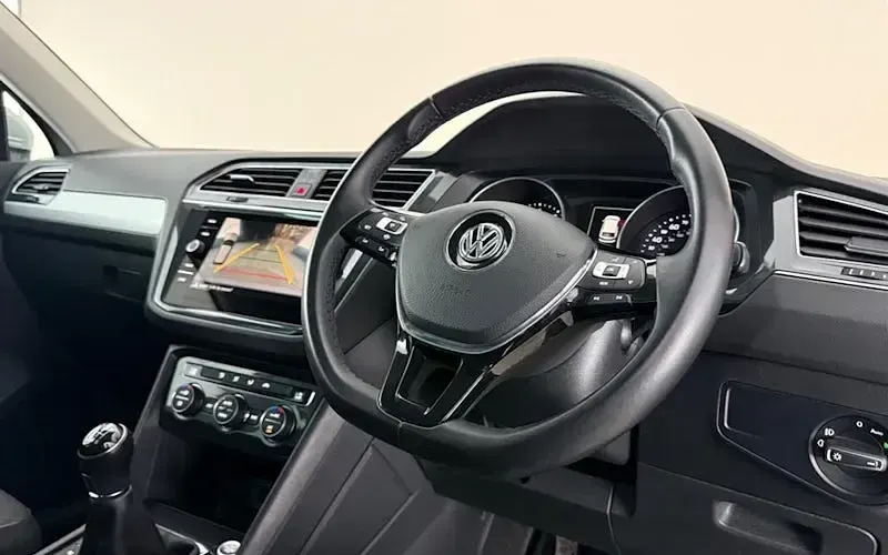 Used VW Tiguan Match 150 HP (110 kW) 2019 Silver SUV