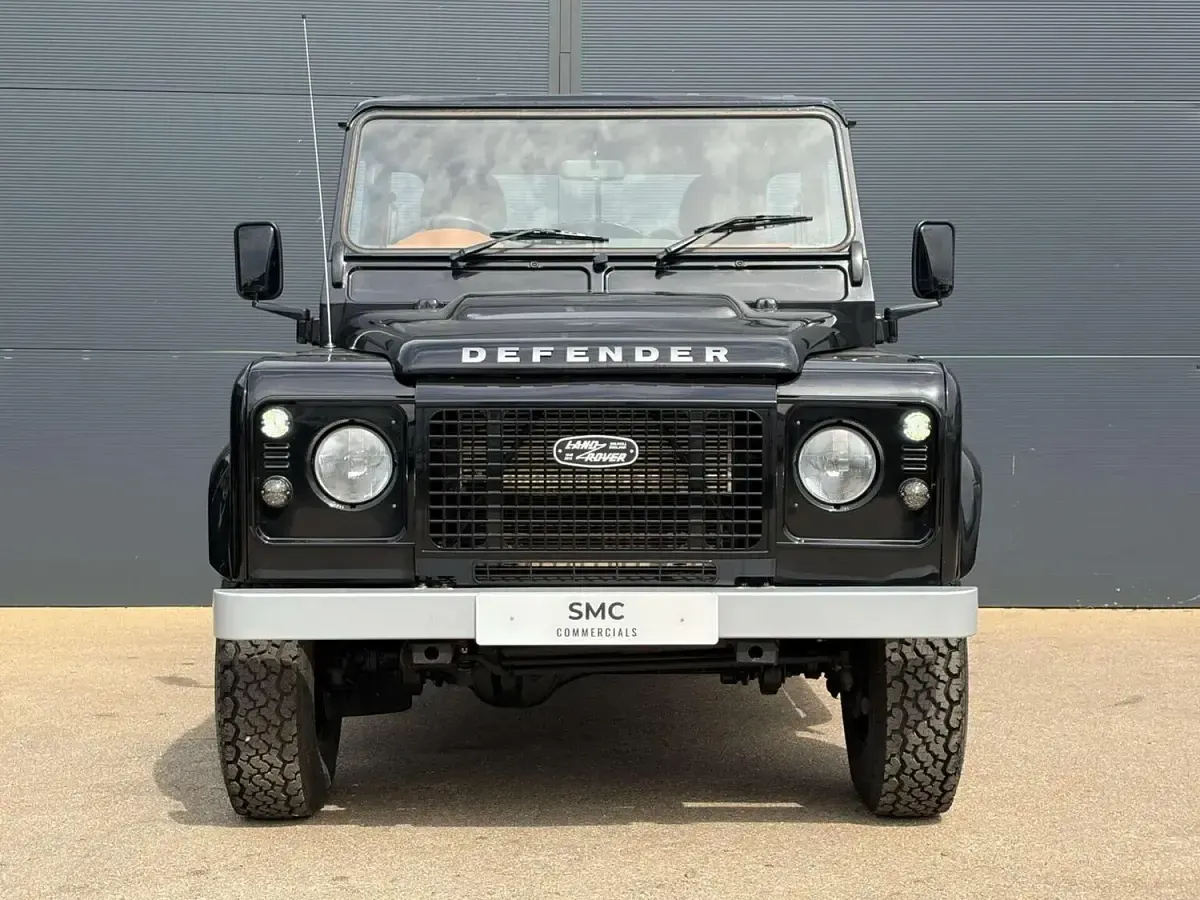 Used Land Rover Defender 2015 Black Pickup