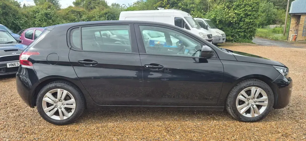Used Peugeot 308 Active 2014 Black Hatchback