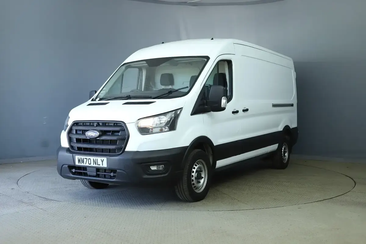 Used Ford Transit 130 HP (95 kW) 2021 White Van