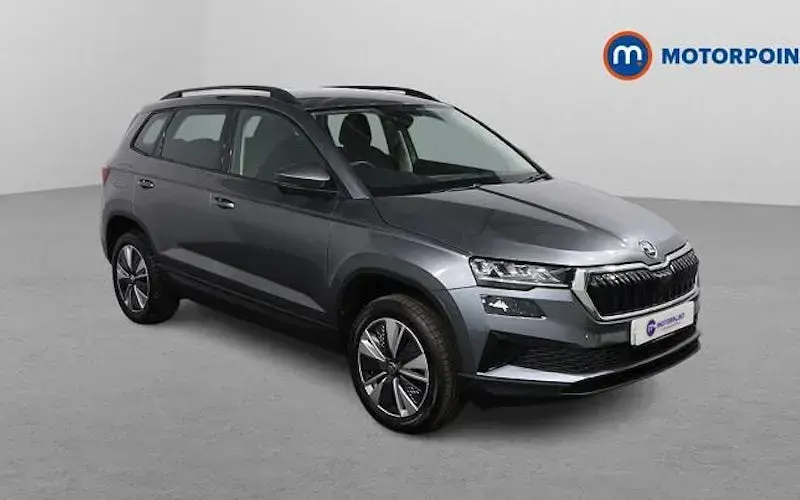 Usado Skoda Karoq SE Drive 110 HP (80 kW) 2023 SUV