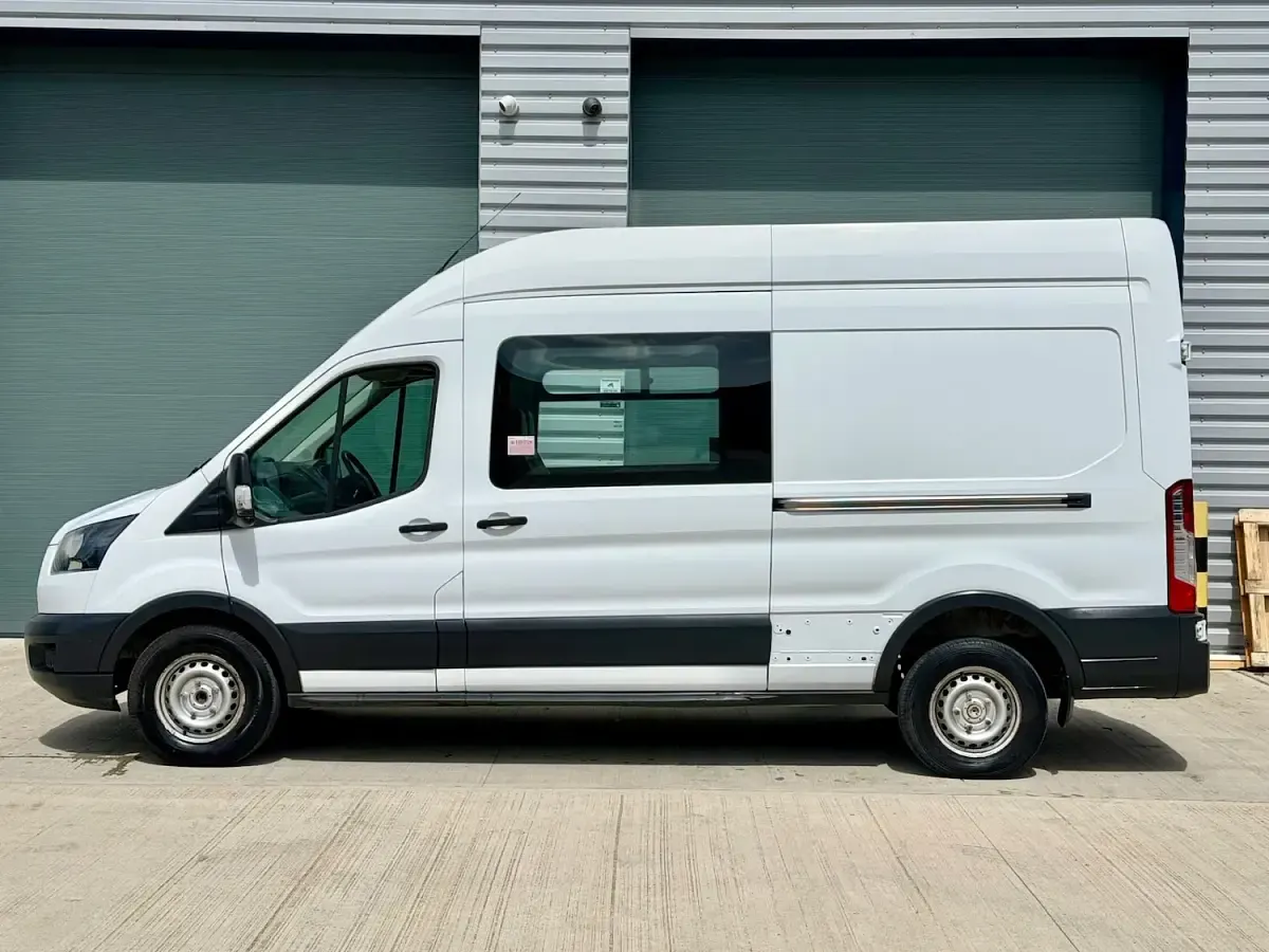 Used Ford Transit 125 HP (91 kW) 2016 White Van