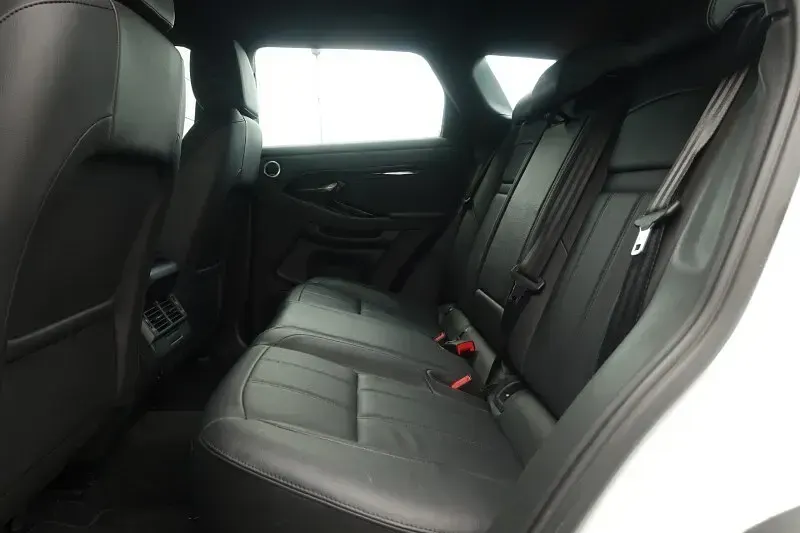 Used Land Rover Range Rover evoque SE Dynamic 2024 White SUV