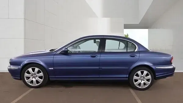 Used Jaguar X-type SE 156 HP (114 kW) 2004 Blue Sedan