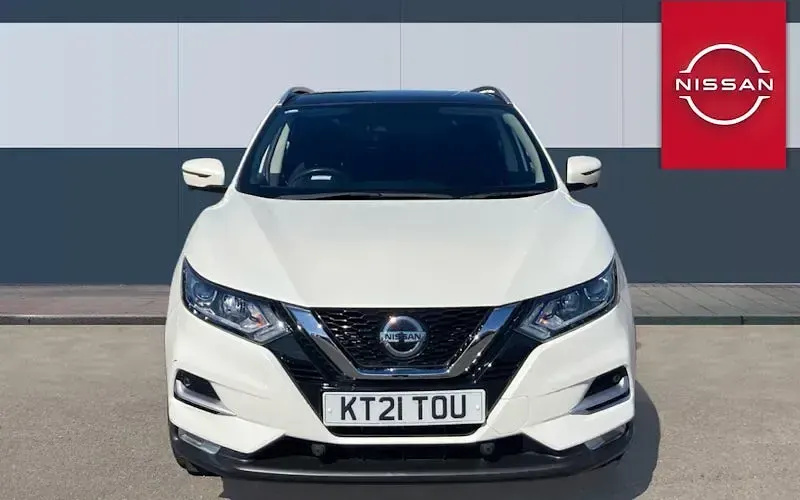 Used Nissan Qashqai N-Connecta 158 HP (116 kW) 2021 White SUV
