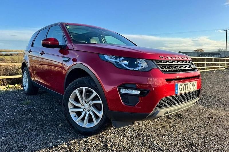 Red Used 2017 Land Rover Discovery Sport SE SUV | £7,995 (Fair price) - Image 1/1