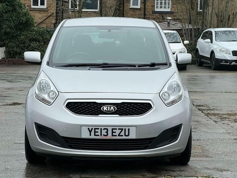 Used Kia Venga 89 HP (65 kW) 2013 Silver Hatchback