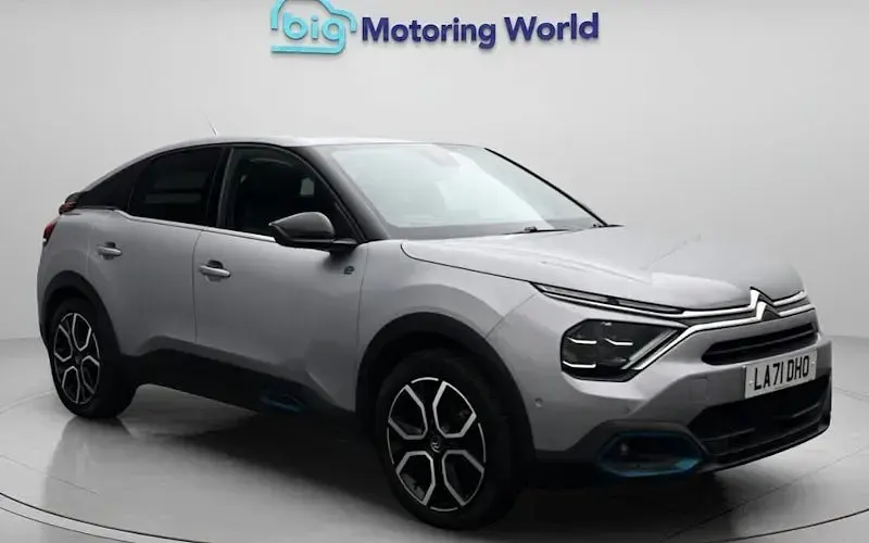 Used Citroën e-C4 Shine 100 kW (136 HP) 2023 Hatchback