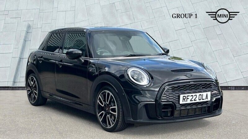 Black Used 2022 Mini Cooper S Hatch Hatchback | £22,490 (A bit pricey) - Image 1/4