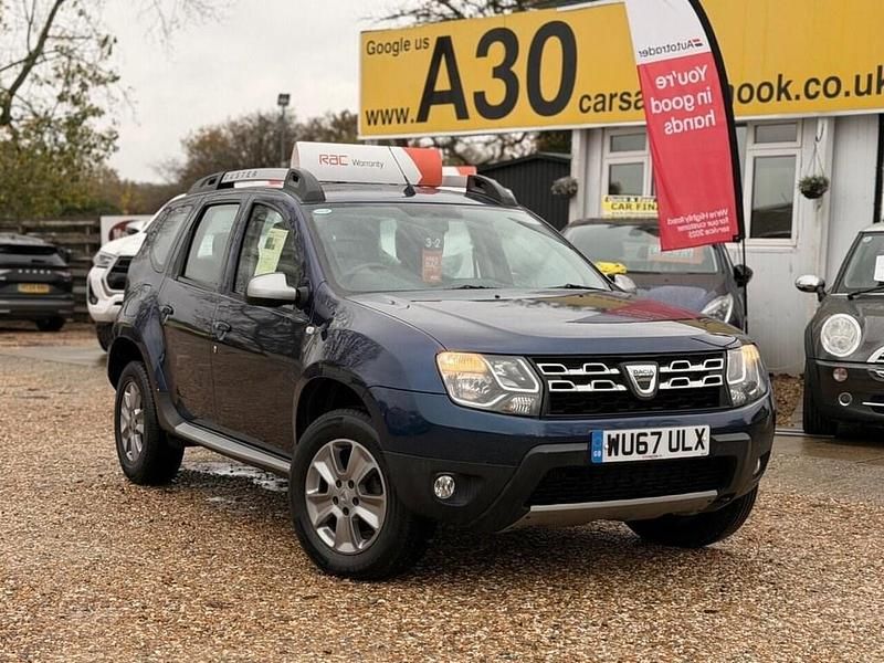 Used Dacia Duster Lauréate 2017 Blue SUV
