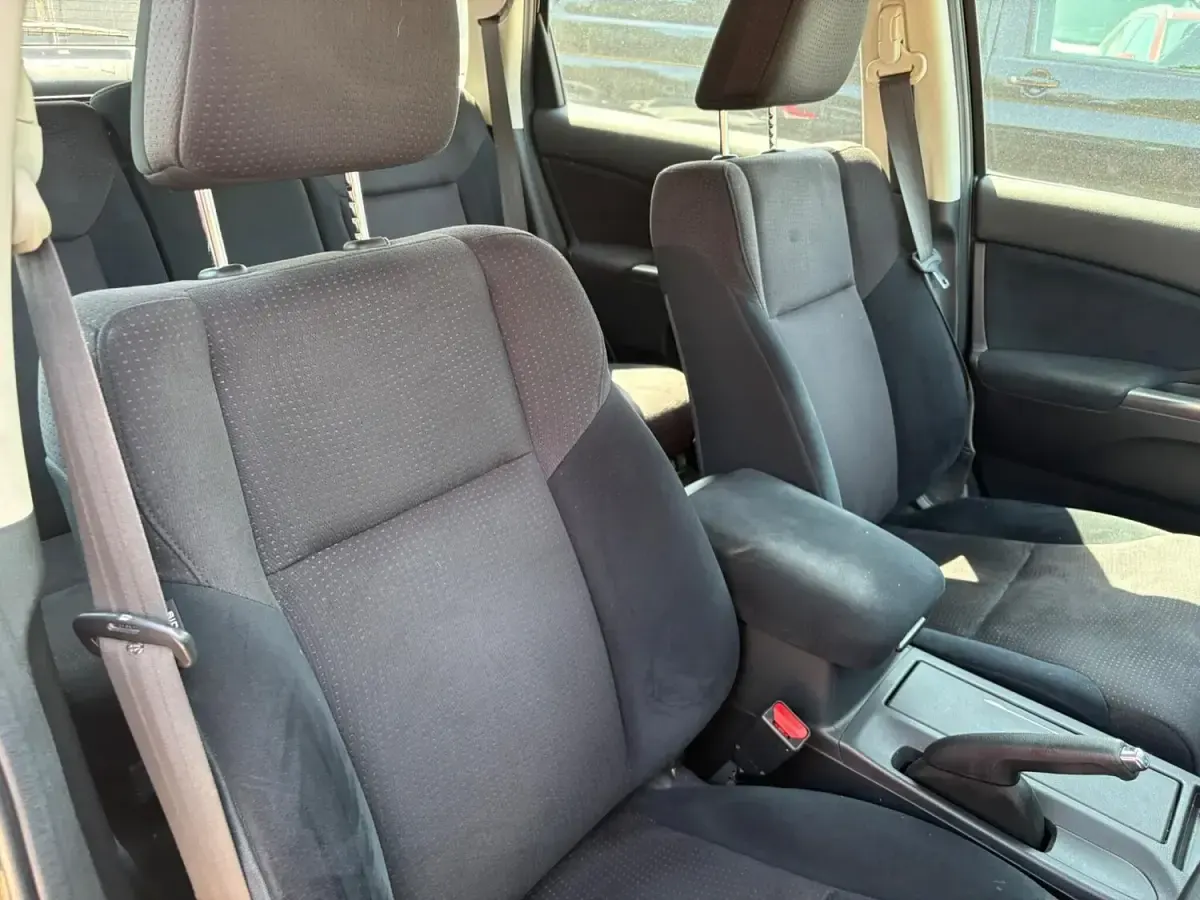 Used Honda CR-V SE 120 HP (88 kW) 2015 Black SUV
