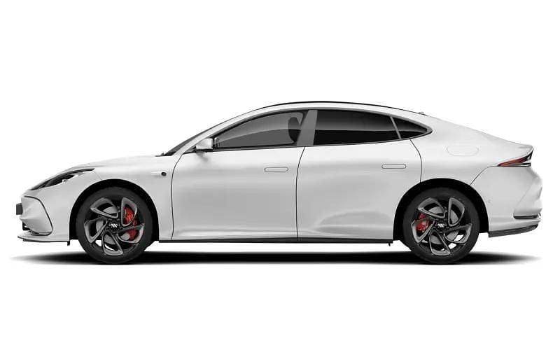 Begagnad MG IM5 300 kW (408 HK) 2026 Halvkombi