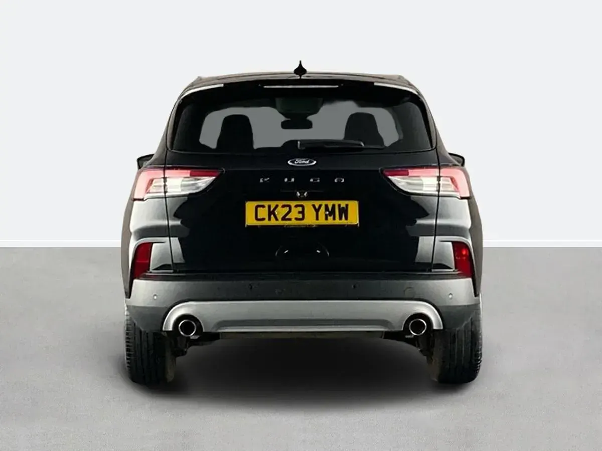 Used Ford Kuga Titanium 150 HP (110 kW) 2023 Black SUV