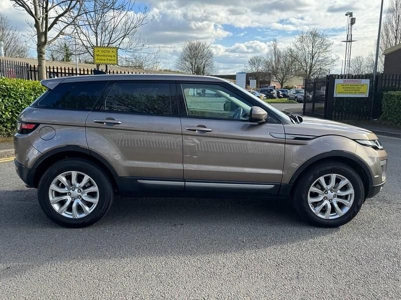 Used Land Rover Range Rover evoque SE 180 HP (132 kW) 2016 Brown SUV