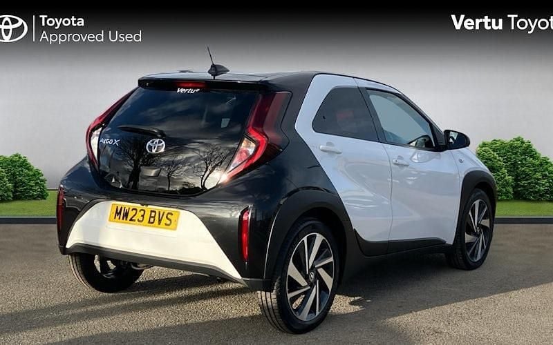 Used Toyota Aygo X 72 HP (52 kW) 2025 SUV