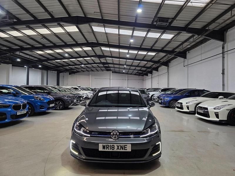 Used VW Golf VII Advance 204 HP (150 kW) 2018 Grey Hatchback