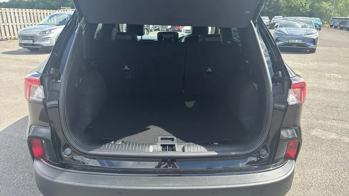 Used Ford Kuga Titanium 150 HP (110 kW) 2023 Black SUV