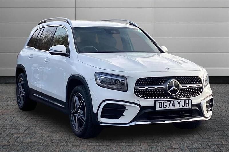 Polar white Used 2024 Mercedes GLB200 Executive SUV | £29,664 (Fair price) - Image 1/4