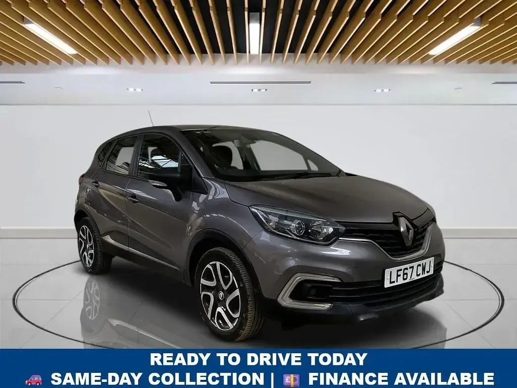 Usado Renault Captur Dynamique 90 HP (66 kW) 2017 Cinzento SUV