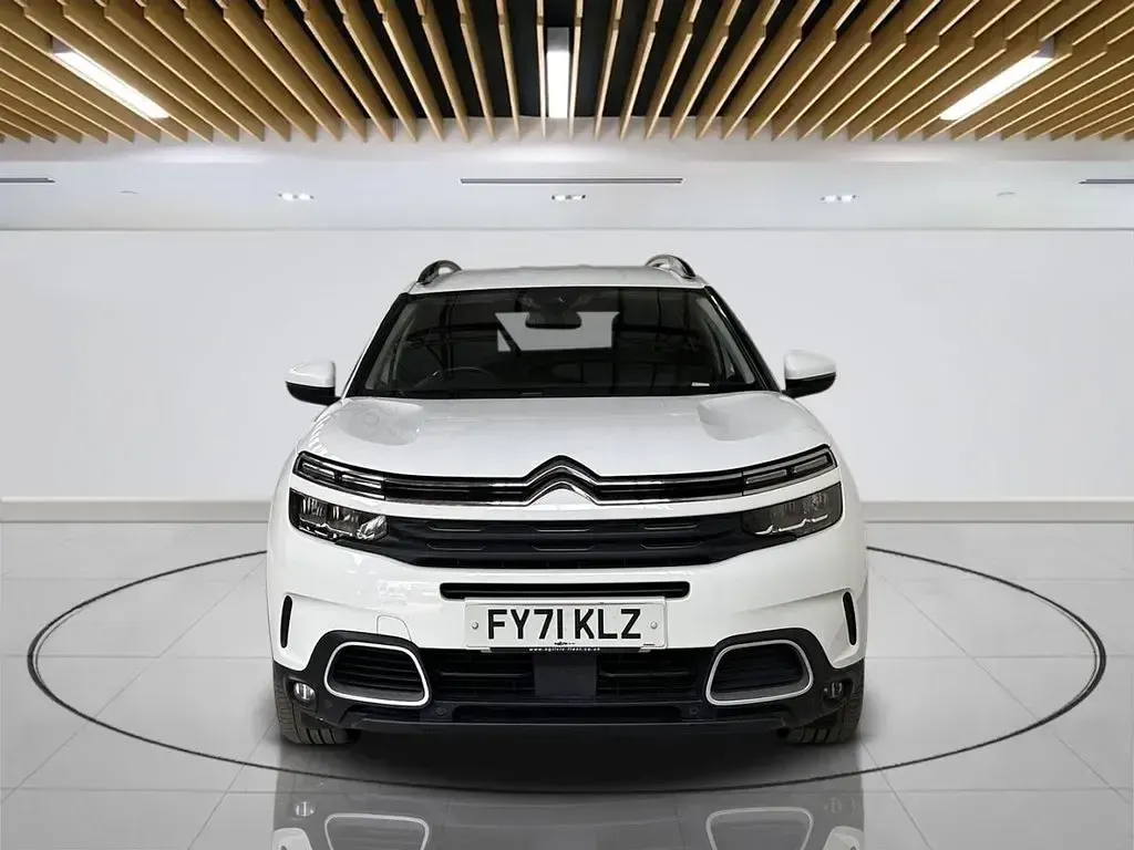 Used Citroën C5 Shine 2021 White Hatchback