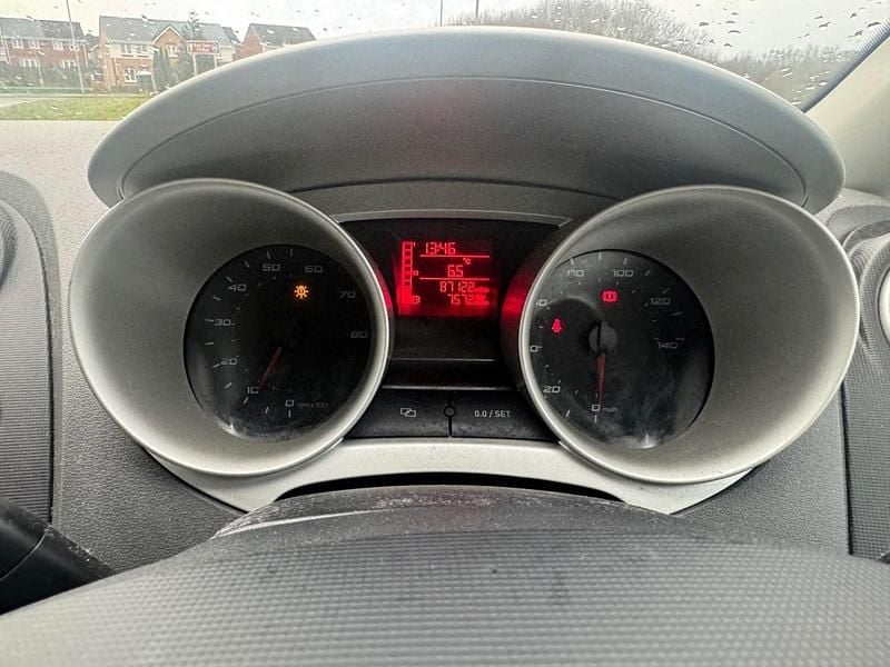 Used Seat Ibiza 85 HP (62 kW) 2011 White Hatchback