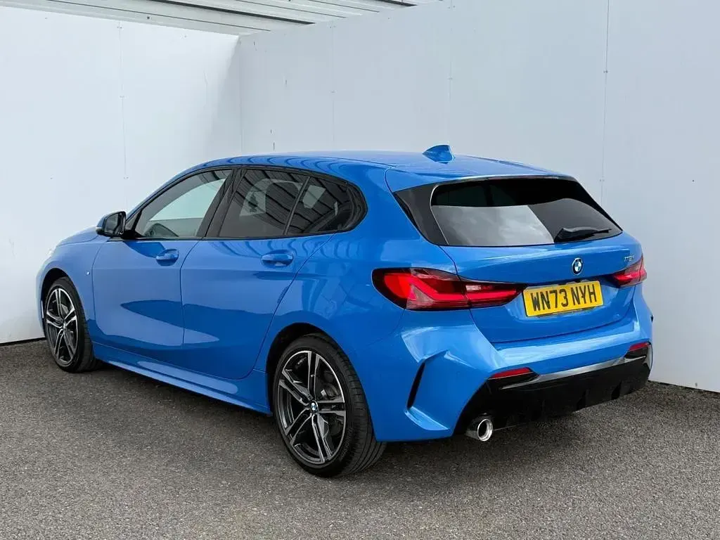 Used BMW 118 M Sport 134 HP (98 kW) 2023 Blue Hatchback