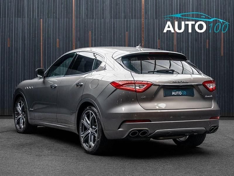 Used Maserati Levante GranLusso 350 HP (257 kW) 2021 Grey SUV