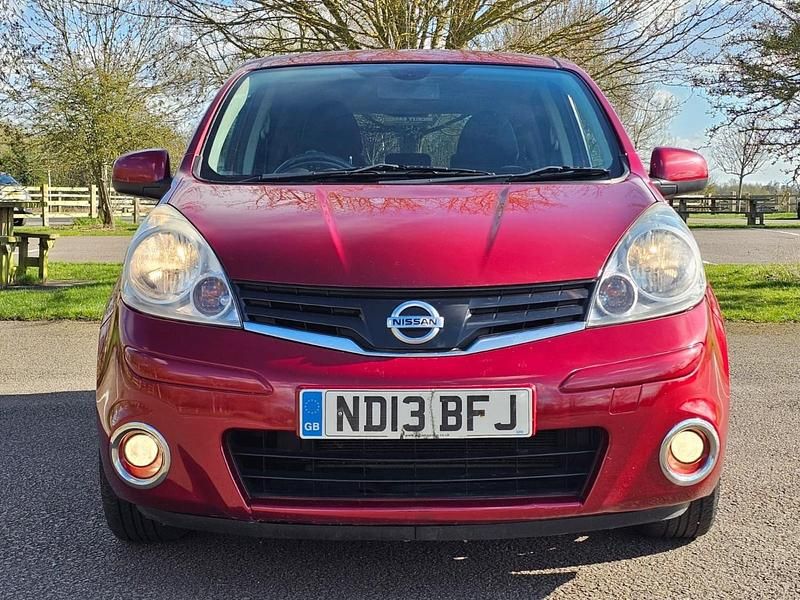 Used Nissan Note N-TEC 110 HP (80 kW) 2013 Red Hatchback