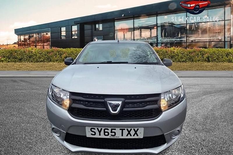 Used Dacia Sandero Ambiance 90 HP (66 kW) 2015