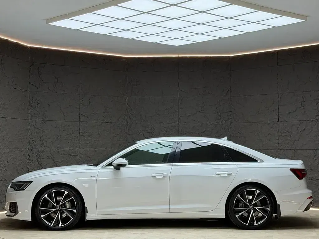 Used Audi A6 S-Line 2018 White Sedan