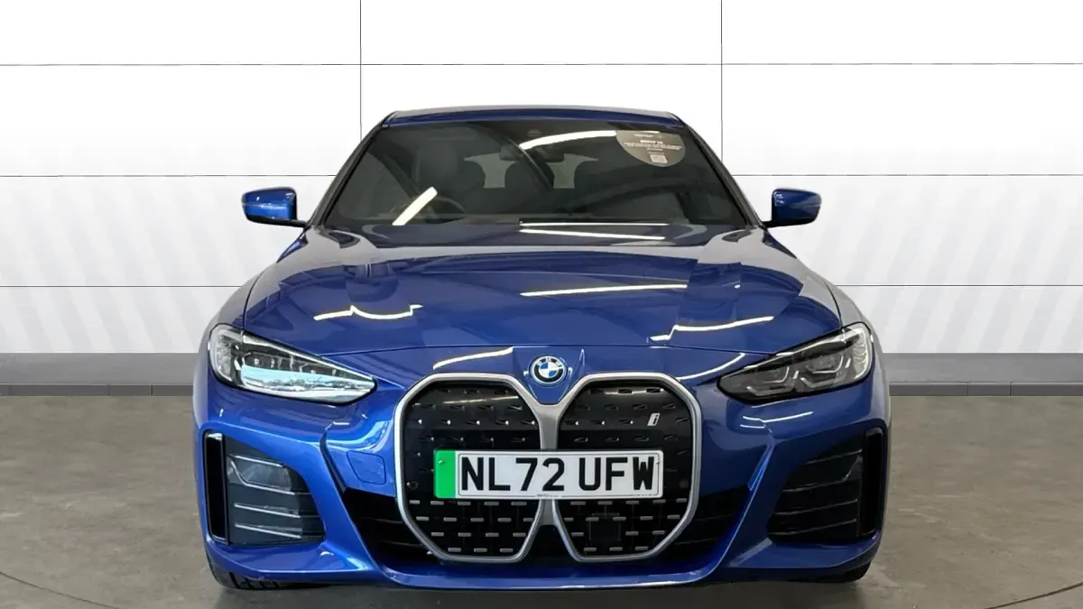 Used BMW i4 Comfort Edition 250 kW (340 HP) 2022 Blue Sedan